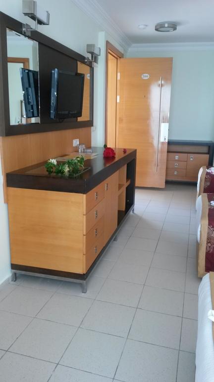 Yali Hotel Side Room photo